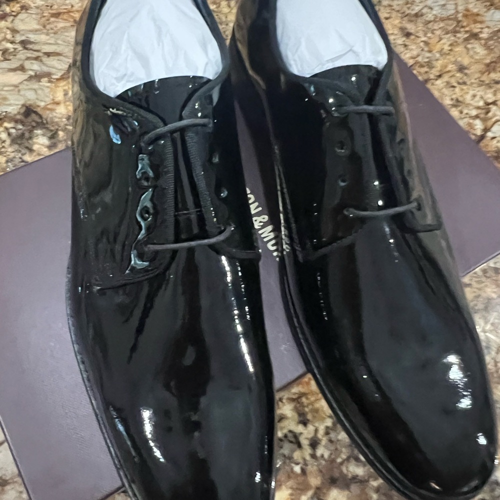 Johnston & Murphy Glossy Black Oxfords